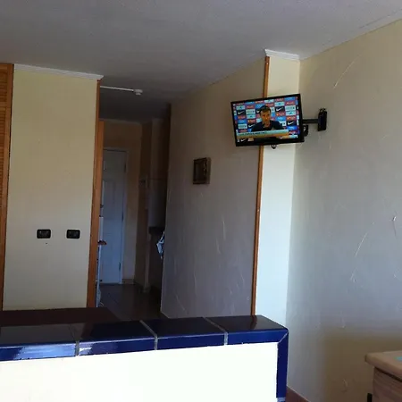 Castle Harbour Studio In Los Cristianos Apartman *